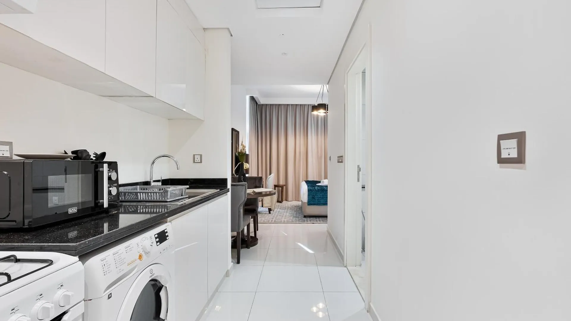Urban Sanctuary Studio With Pool, Gym And Playground Dubai 0*,