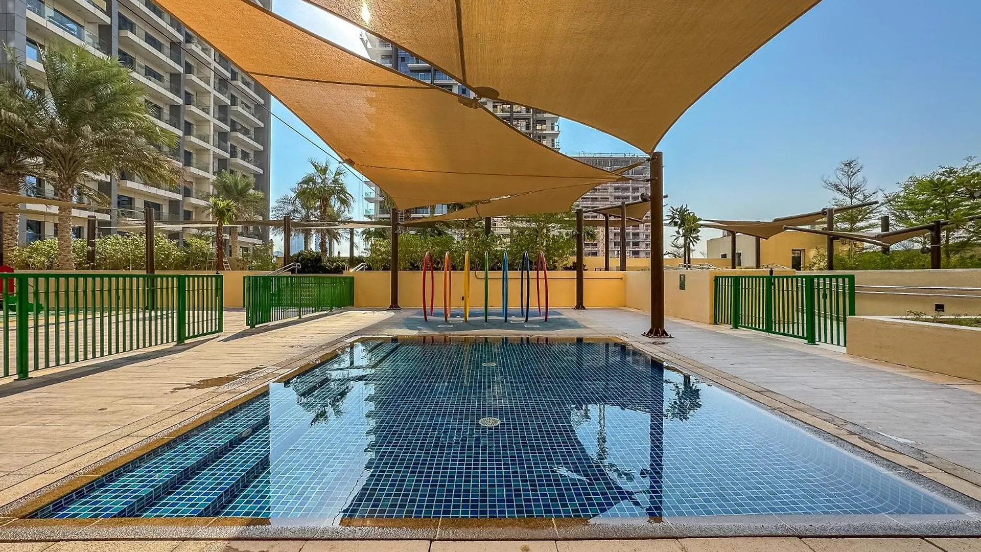 Urban Sanctuary Studio With Pool, Gym And Playground Dubaj 0*,  Zjednoczone Emiraty Arabskie