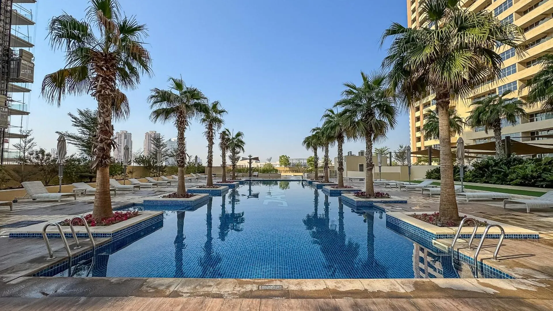 Apartament Urban Sanctuary Studio With Pool, Gym And Playground Dubaj Zjednoczone Emiraty Arabskie